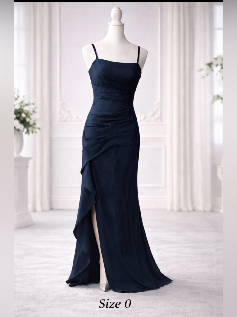 Elegant Navy Spaghetti-Strap Evening Gown